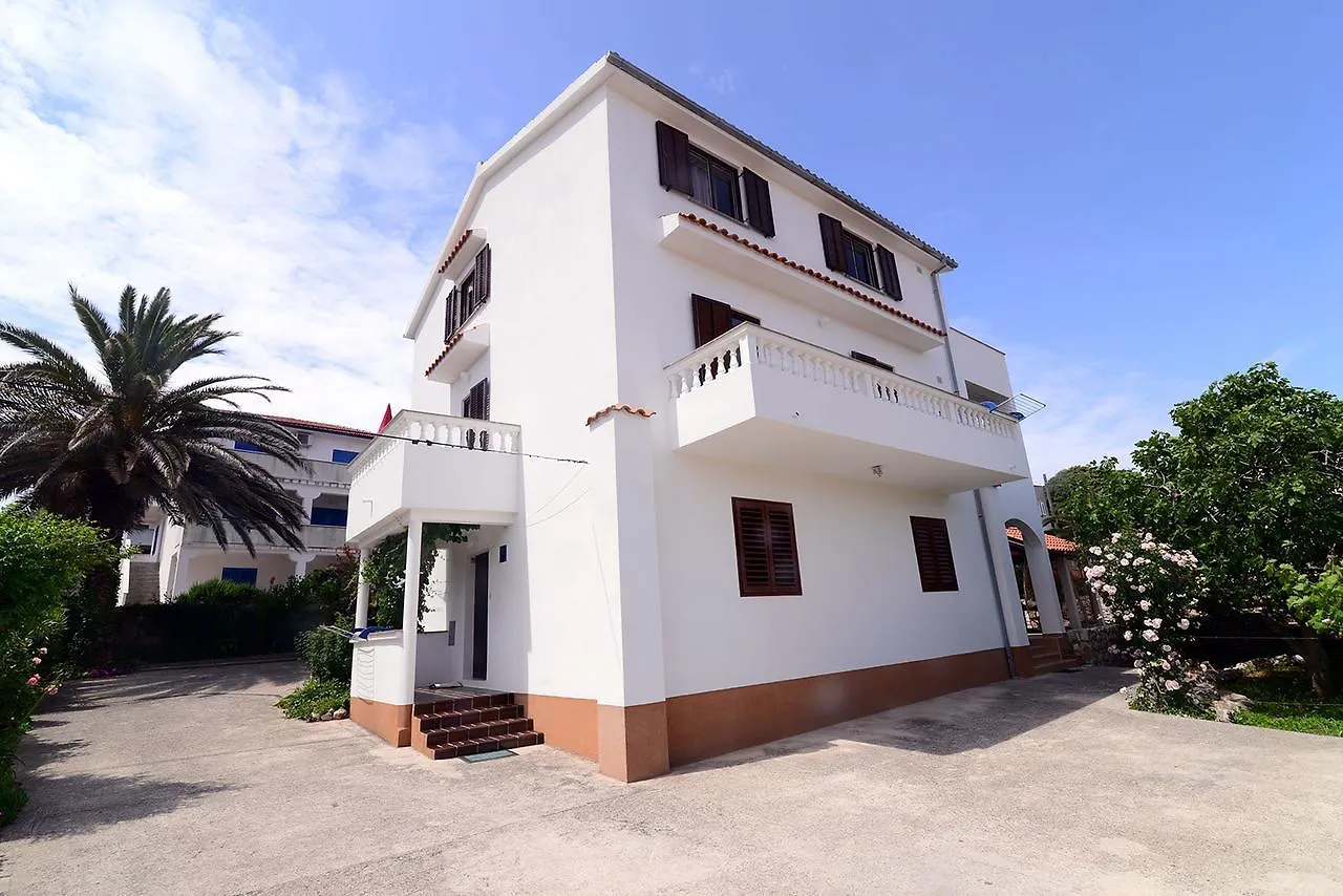 Apartments Ana Mali Lošinj